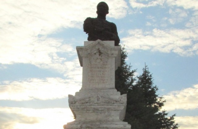 Горна Оряховица отбеляза 105-та годишнина от Независимостта на България