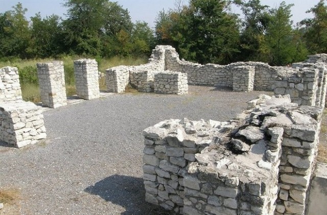Занаяти и гладиаторски борби оживяват в крепостта Сторгозия