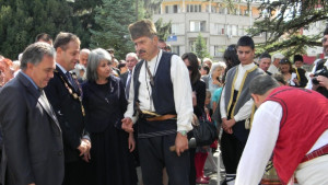 Стотици опитаха домашни пърленки и въртяно кафе от стари времена