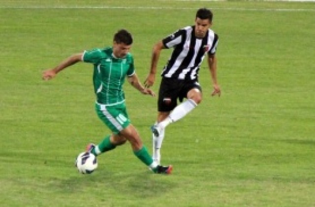 СНИМКИ: Лека победа за Локо Пловдив над Пирин, Камбуров с 2 гола