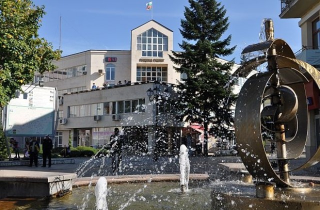 Центърът на Разлог с нова визия