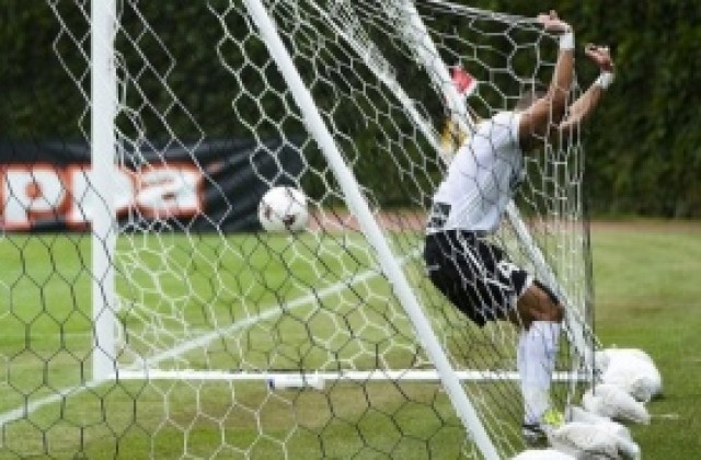 Павел Виданов с цял мач при загуба на Заглебие