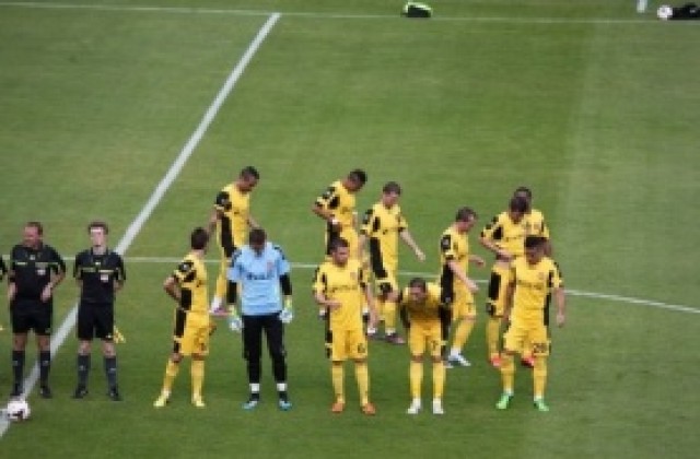 Ботев излъга Черно море, Ромарио и Стаховяк герои за канарчетата