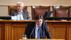 Министърът на инвестиционното проектиране очерта задачите си пред депутатите