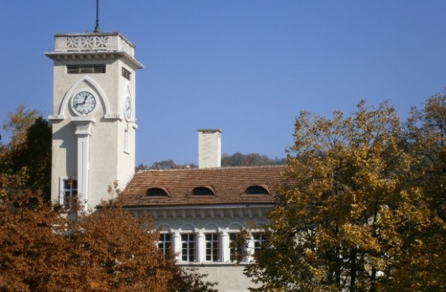 Над 1000 лв. събрани в помощ на пострадалото при пожар семейство от кв. Лисец