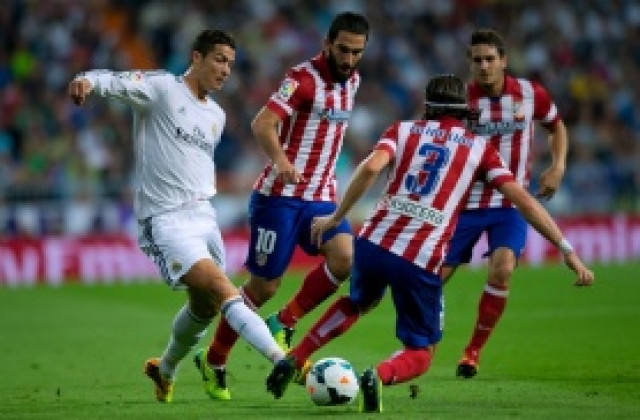 ВИДЕО: Атлетико пак царува в Мадрид, Реал изпуска юздите