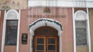 Момчета строшили пейки и люлки в Дряново