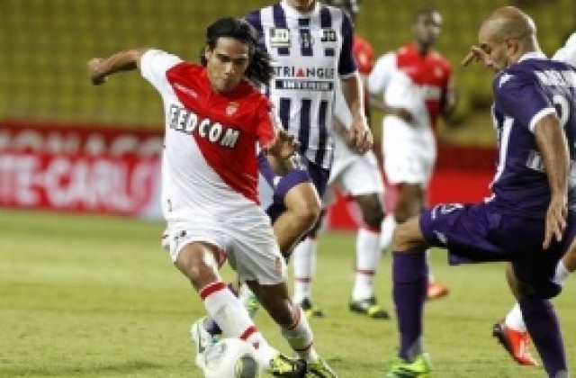 Реймс за малко да свали носа на Монако, и да го бутне от върха