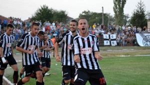 Железничарите спечелиха гостуването в Луковит публиката на домакините нахлу в