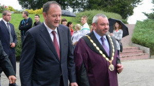 Миков очаква в обсъждането на бюджета да участват всички парламентарни