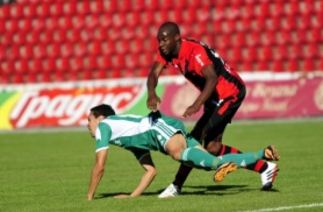 Изкълчени глезени за Том и Махамат от Локо Сф