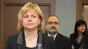 Министър Терзиева критикува строителството на магистрала Люлин