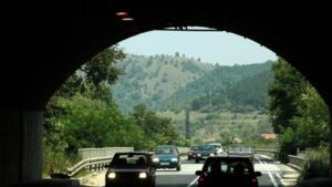 Варненско лоби искало да се пренасочат парите за тунела под