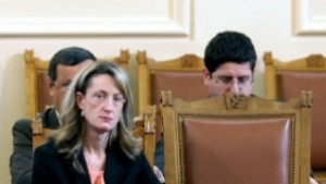 Зинаида Златанова иска повече конкурси за младши магистрати
