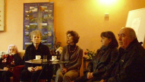 Истории нарисувани с думи представиха в галерията