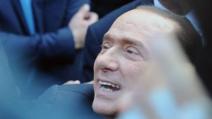 Капитулацията на Берлускони взривяването на една система достойна за Цезар