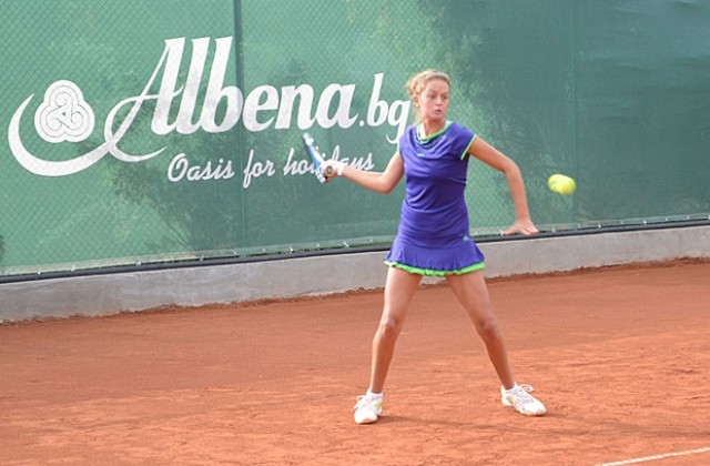 7 българки на четвъртфинал на тенис турнира в Албена