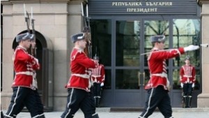 Доктор Петър Кормушев е носител на наградата Джон Атанасов