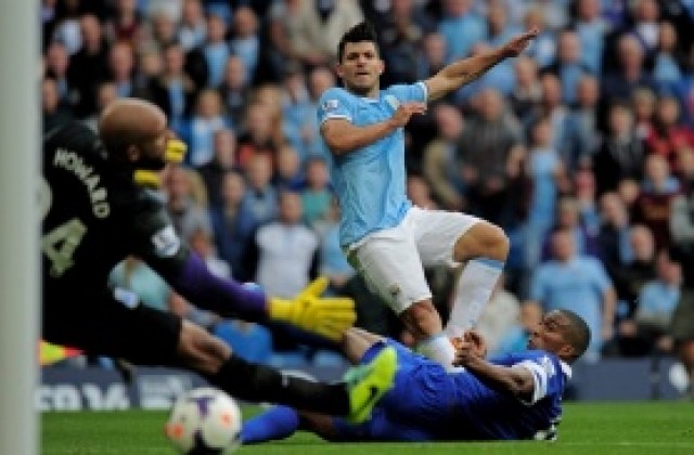 ВИДЕО: Евертън си изпроси пердах на отмъщението от Сити