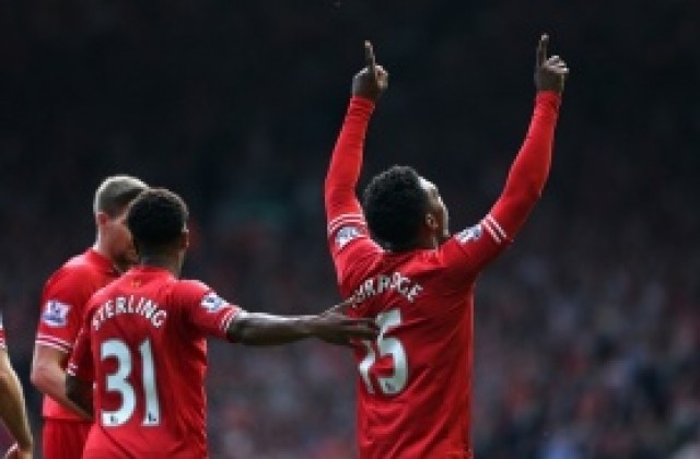 ВИДЕО: Дуото Стъридж-Суарес помете Палас на „Анфийлд“