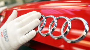 Audi пуска кросоувърмъник