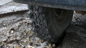 Възстановяват маркировка по улиците от Водния цикъл ще чакаме пари