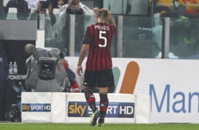 Мексес изгоря с наказание от 4 мача