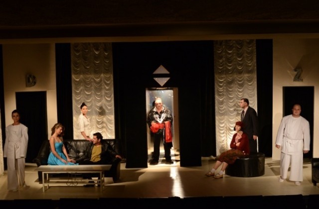 Великотърновски артисти подкрепят с представление колегите си в Пловдив