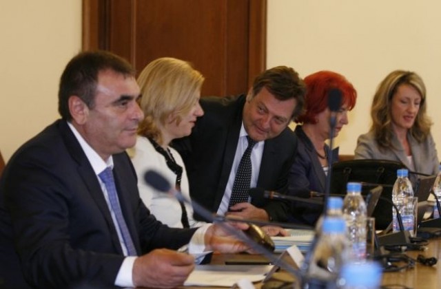 Правителството обсъжда средствата за Инфраструктурния проект на ФЛАГ