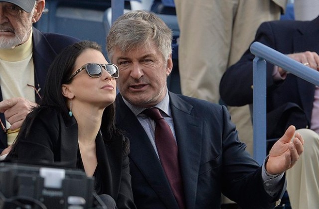 Съдят актриса, тормозила Алек Болдуин