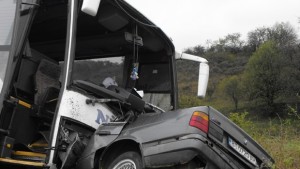 911 пътни инциденти за девет месеца в региона