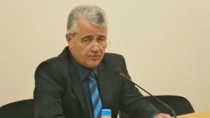 Университетски преподаватели с повече часове