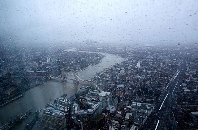 Забраниха правителствена антиреклама срещу имигранти на Острова