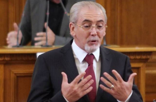 Местан: Вотът на недоверие не е играчка, не може да е парламентарно ежедневие