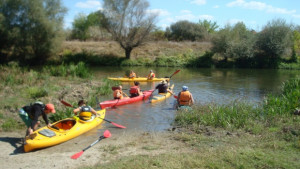 Клубът по воден туризъм Струма 2012 се пусна по река