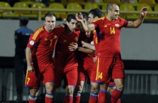 Армения излиза с трима „местни“ срещу България