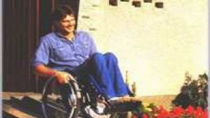 Компютърни занимания за хора с увреждания