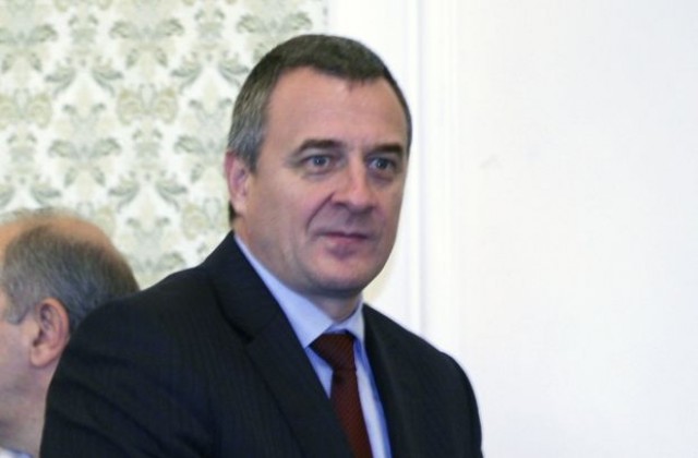 Границата се охранява много добре и можем да бъдем спокойни, заяви вътрешният министър