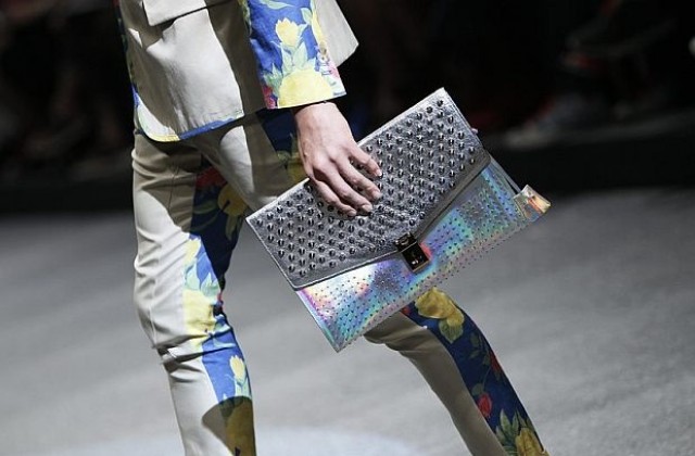 Играта на цветове прави революция в модата