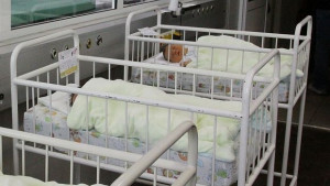 83 тийнейджърки от Варна са станали майки прокуратурата се занимава