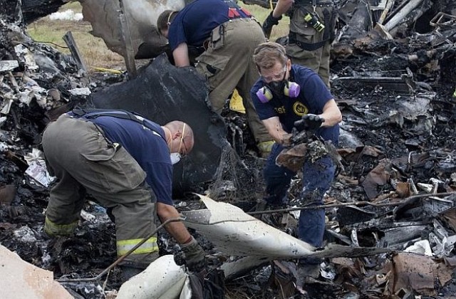 Малък самолет се разби в САЩ, 4 души загинаха