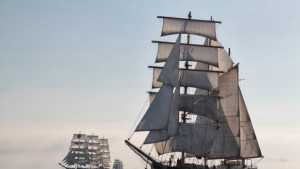 Посрещаме Роял Хелена в 1111 часа на Морска гара