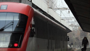 БДЖ иска поскъпване на билетите обещава топли вагони през зимата