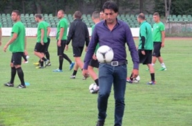 Джамбазов: Благодаря на момчетата, че се съгласиха да играят без пари