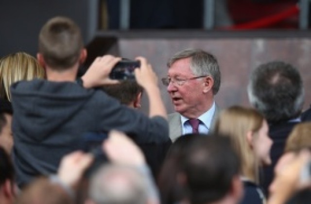 Бивш „червен дявол“ поиска Австралия да наеме сър Алекс за Мондиала