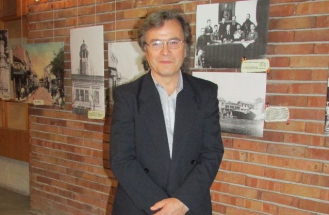 Фоторазходка из Горна Оряховица назад във времето показва Димитър Андонов