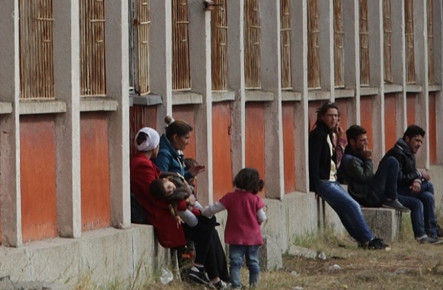 Задържаха двама сирийци в Шумен