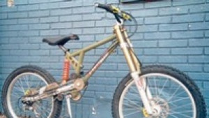 Кореец на колело пострада при ПТП удари се в кола