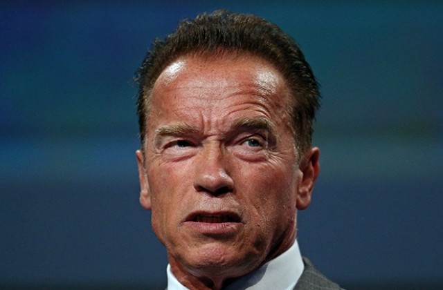 Арни прави секс по пет пъти на ден