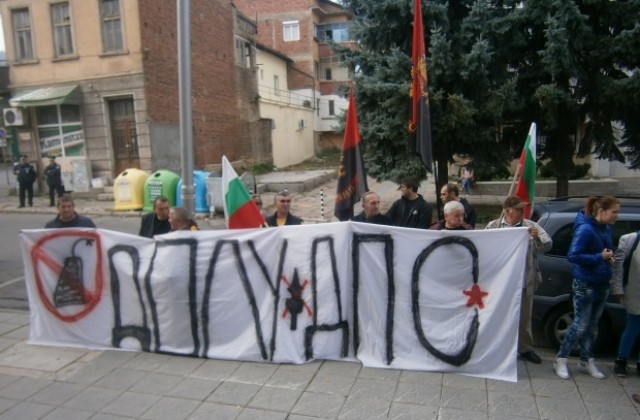 КОС спря производството по делото за Джамията в Дупница